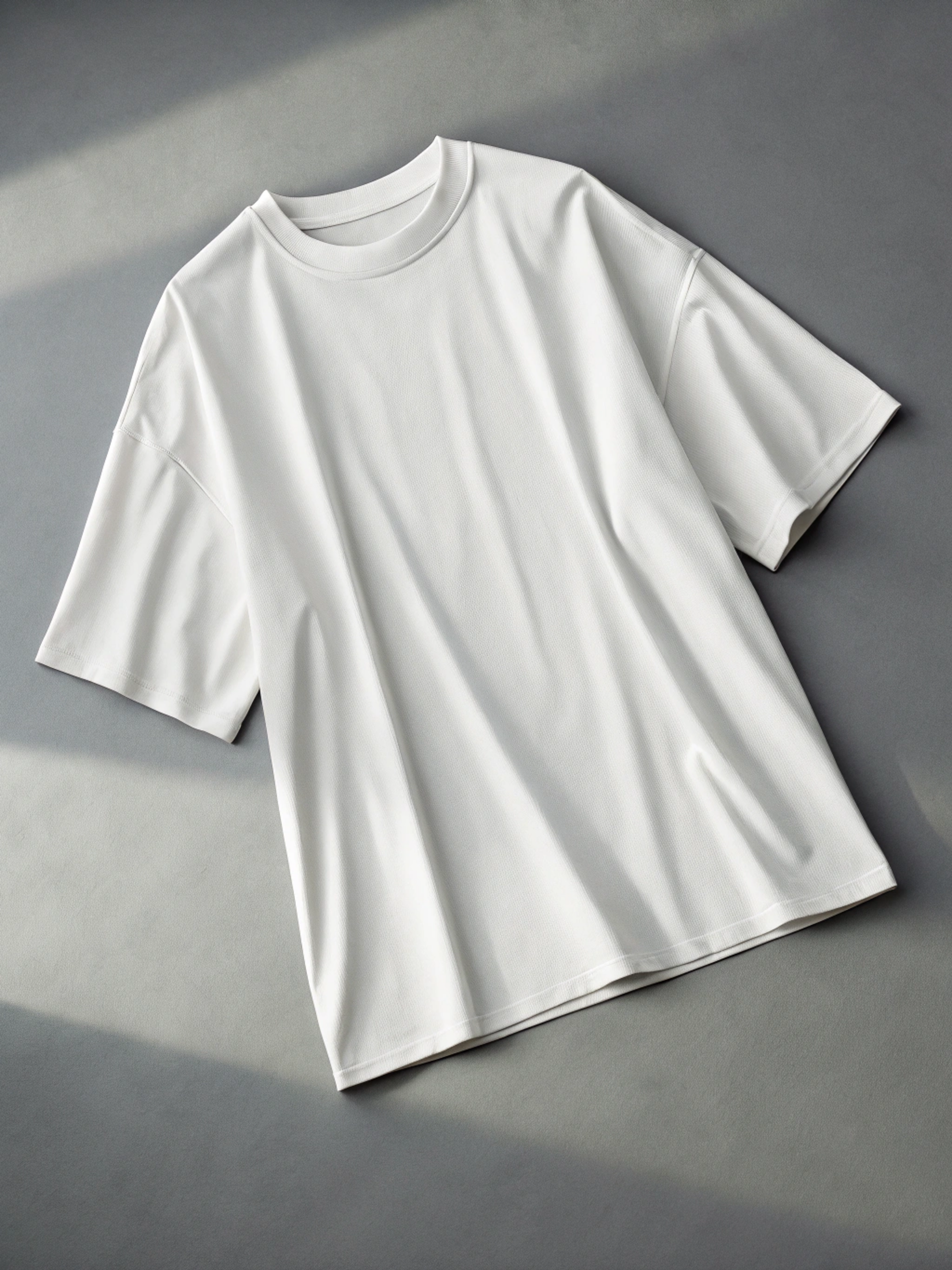 T-SHIRT COUPE RÉGULIÈRE PERSONNALISABLE