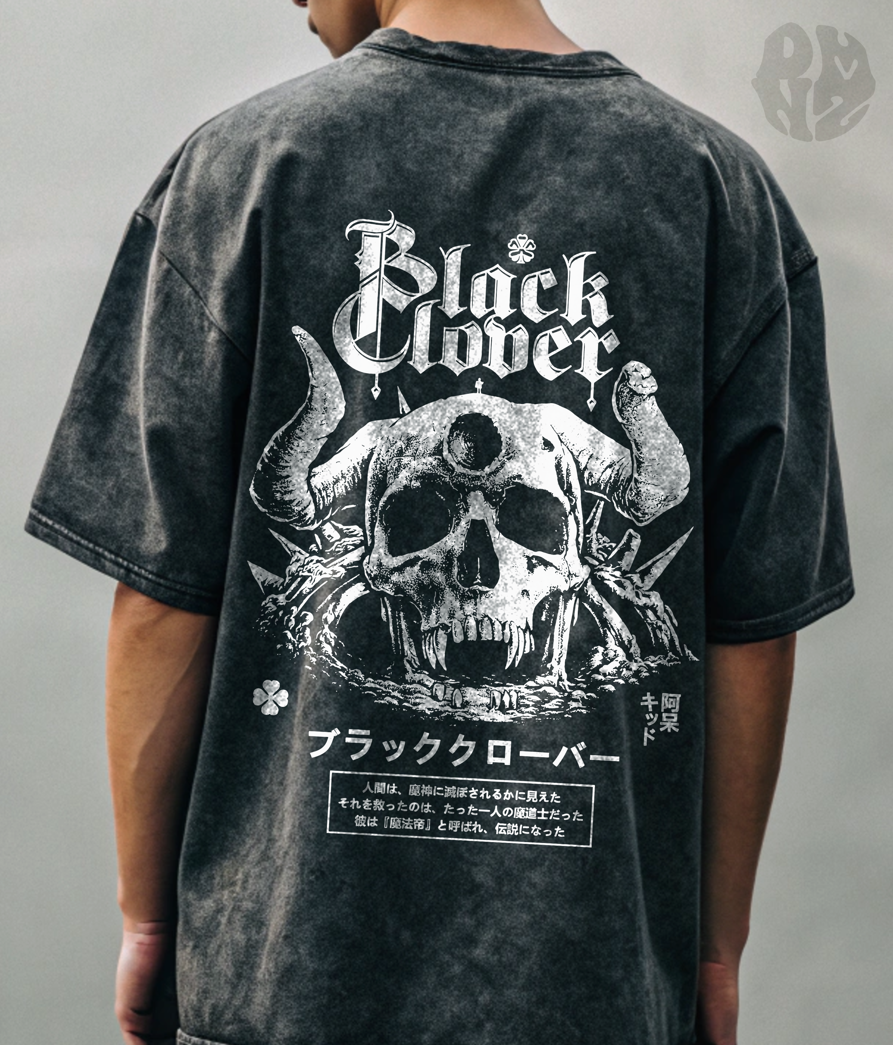 ILLUSTRATION T-SHIRT - BLACK CLOVER